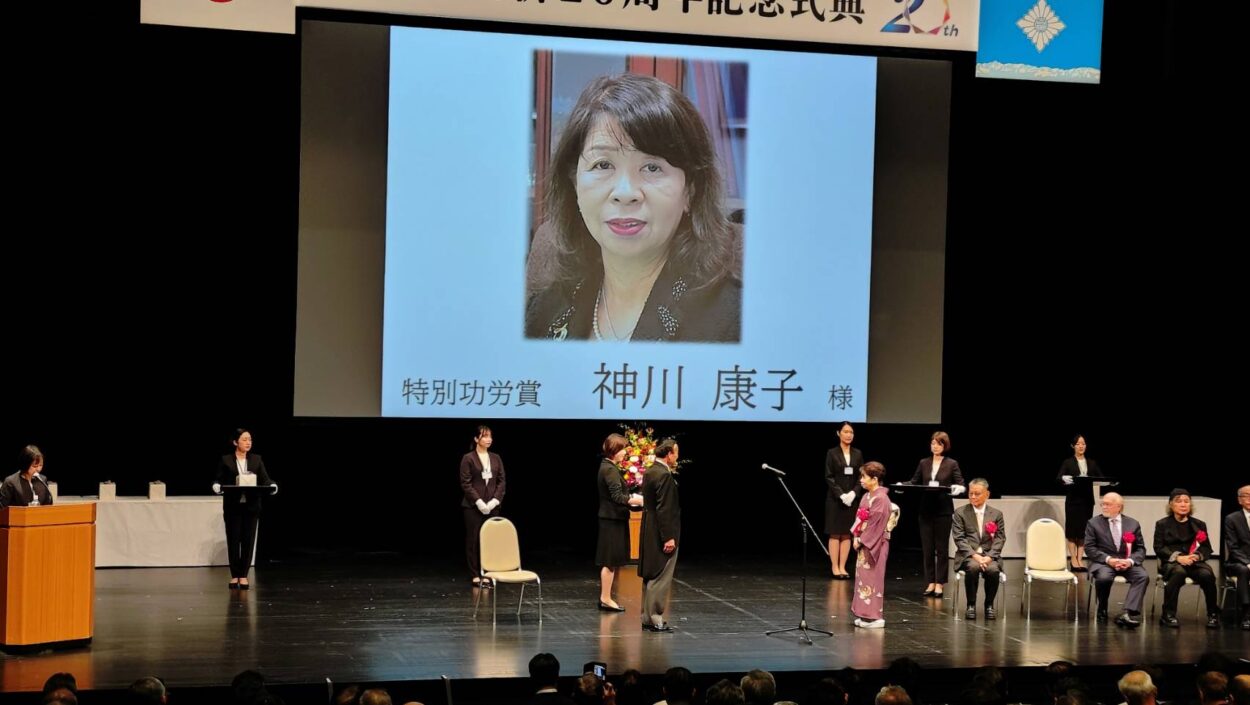 エムール睡眠・生活研究所所長の神川康子先生が特別功労賞を受賞