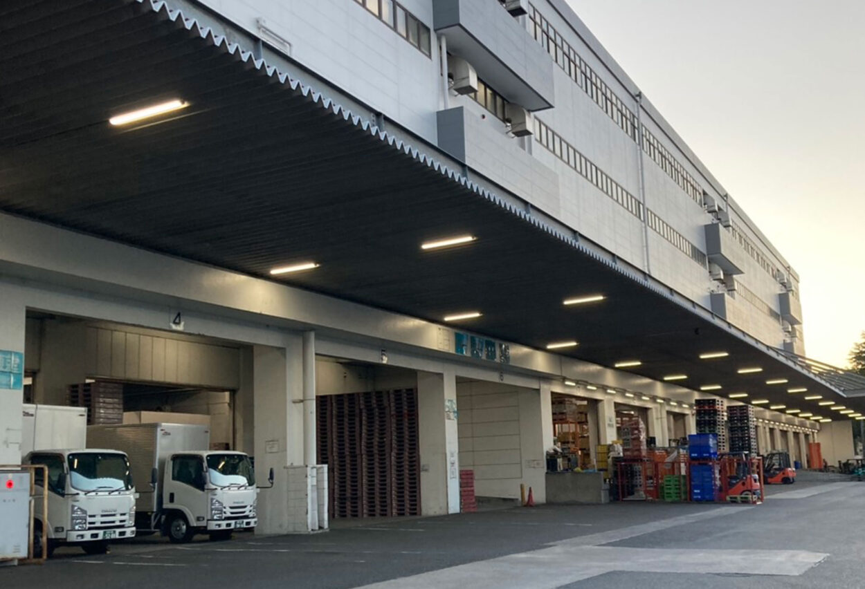 東京・昭島市に物流拠点を集約したEMOOR TOKYO BASEを開設